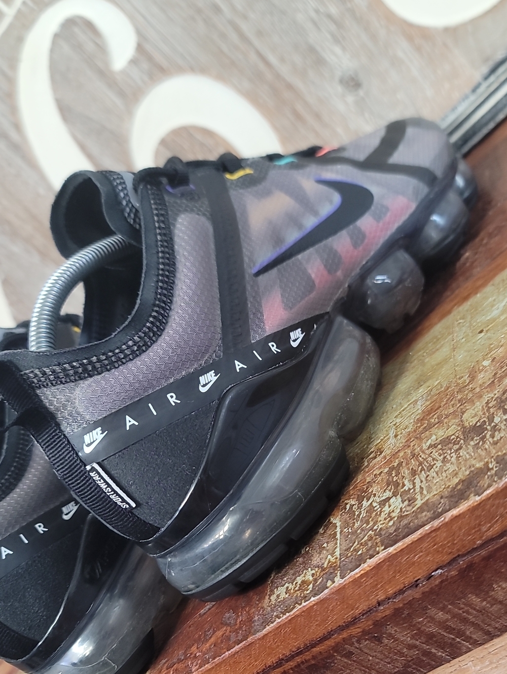 Nike Air VaporMax 2019 SE 'Wind Breaker' Mens 10.5 Good Condition Fast Shipping - Picture 11 of 16